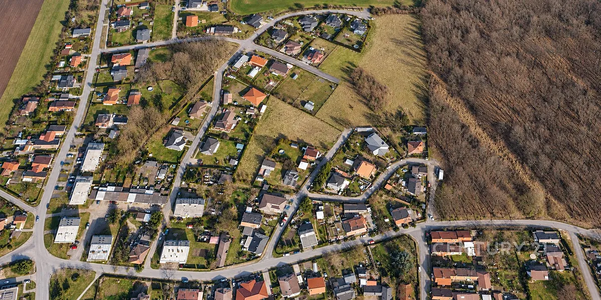 Prodej stavebního pozemku 3441 m²
